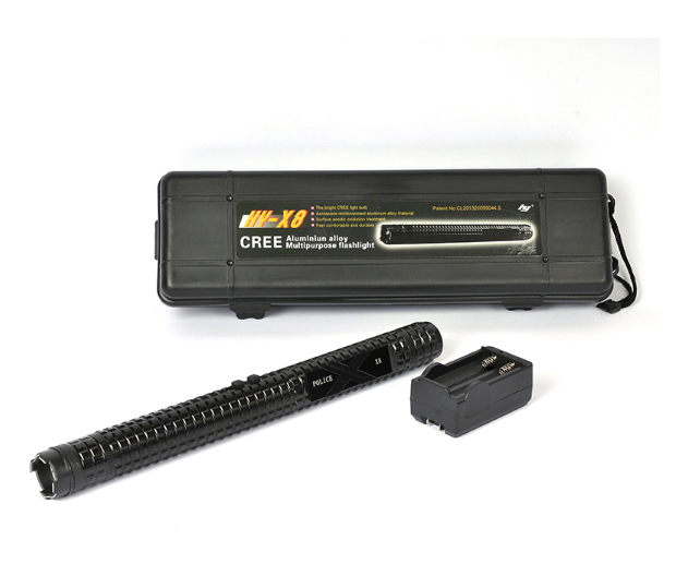 怎么挑選到合適的女生防身器材電擊防身器